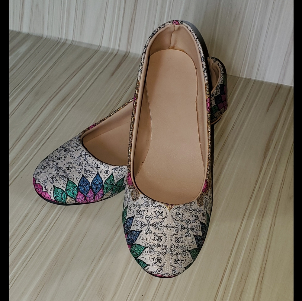 Gold sparkle shoes